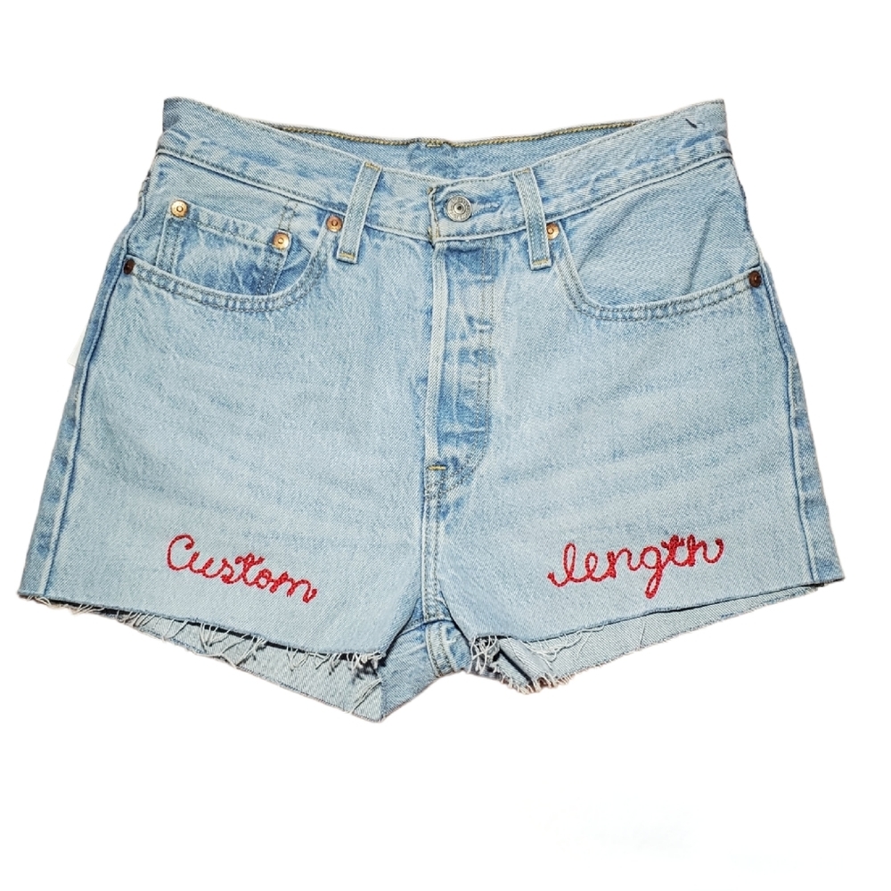 Levi’s 501 denim shorts, size 26